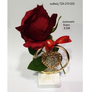 ΚΑΡΔΙΑ ΜΕ ΣΤΡΑΣ ΣΕ ΚΥΚΛΟ ΜΑΖΙ ΜΕ ΚΟΚΚΙΝΟ ΤΡΙΑΝΤΑΦΥΛΛΟ ΠΑΝΩ ΣΕ ΒΟΤΣΑΛΟ ΤΖΑ-3101203